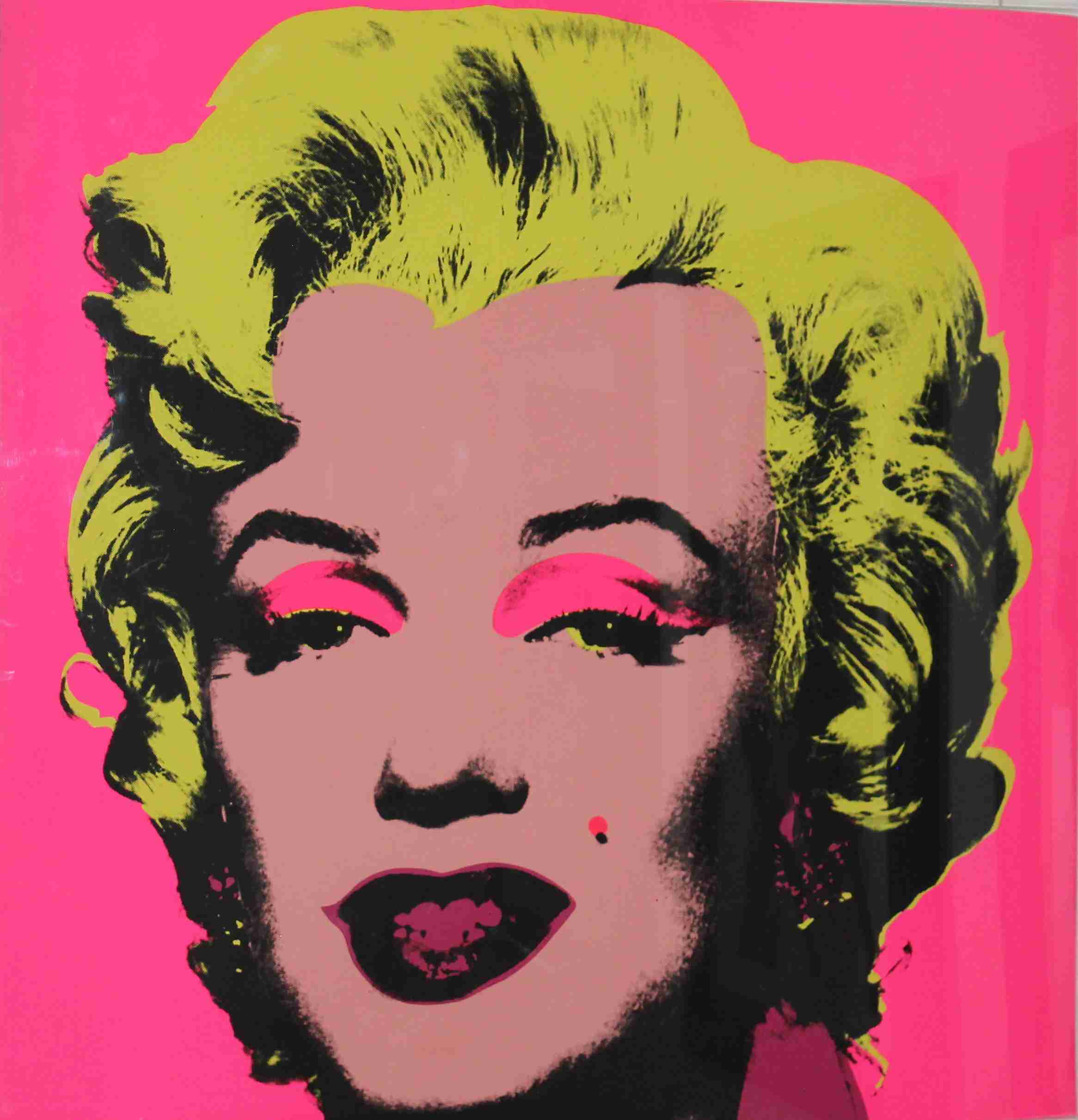 Cultura, apre la mostra dei due geni dell’arte contemporanea Warhol e Banksy.