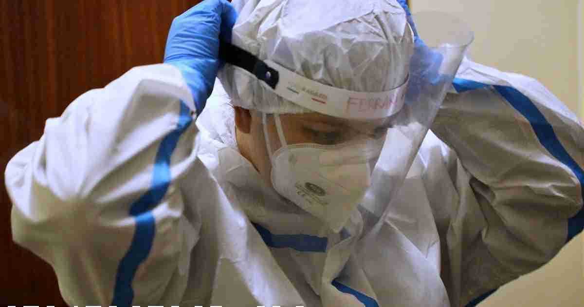 Ordine dei medici di Catania sospende 4 medici no-vax