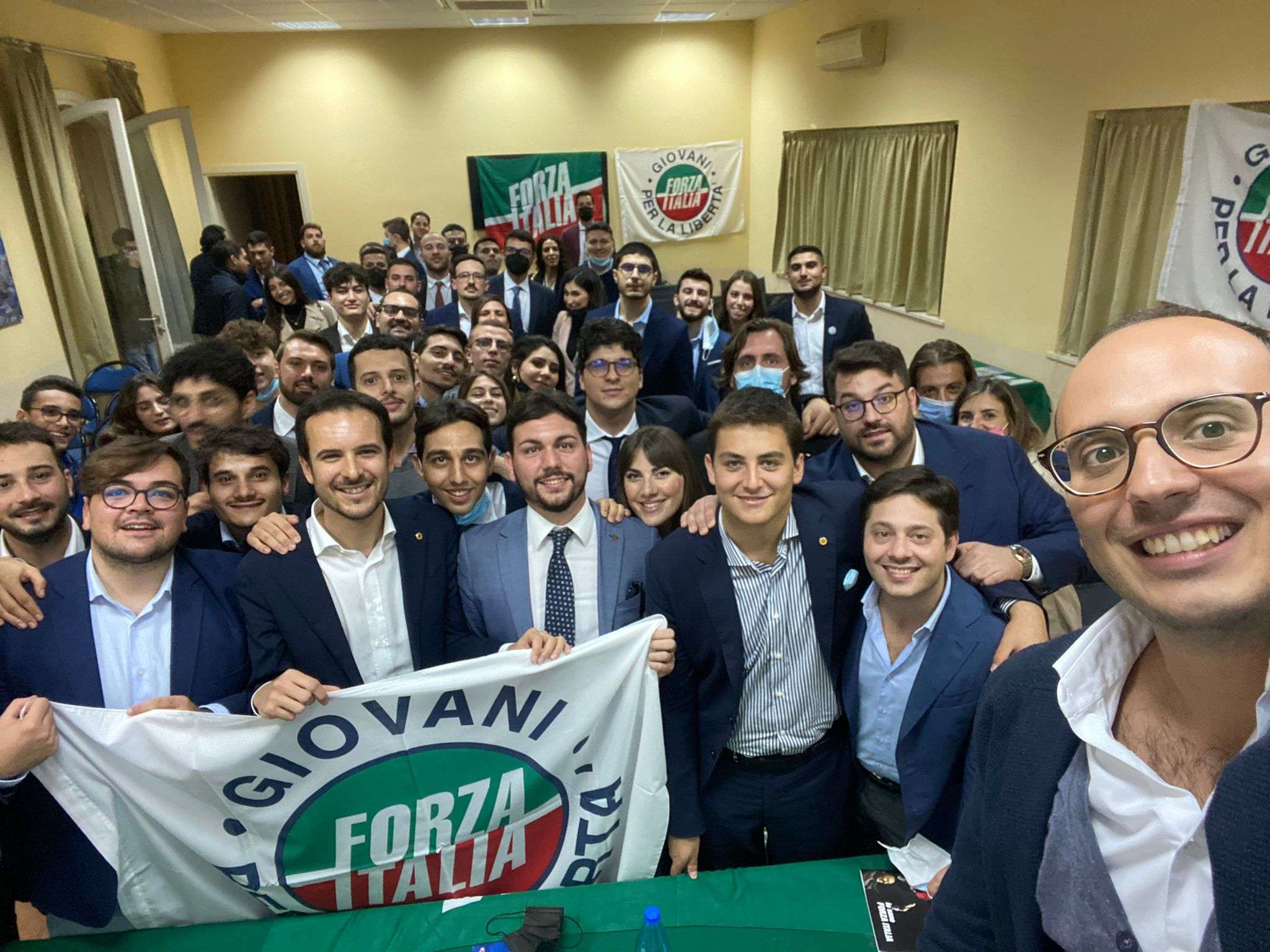 Primo coordinamento regionale di Forza Italia giovani