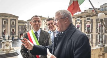 Arcivescovo incontra la Giunta a palazzo degli elefanti