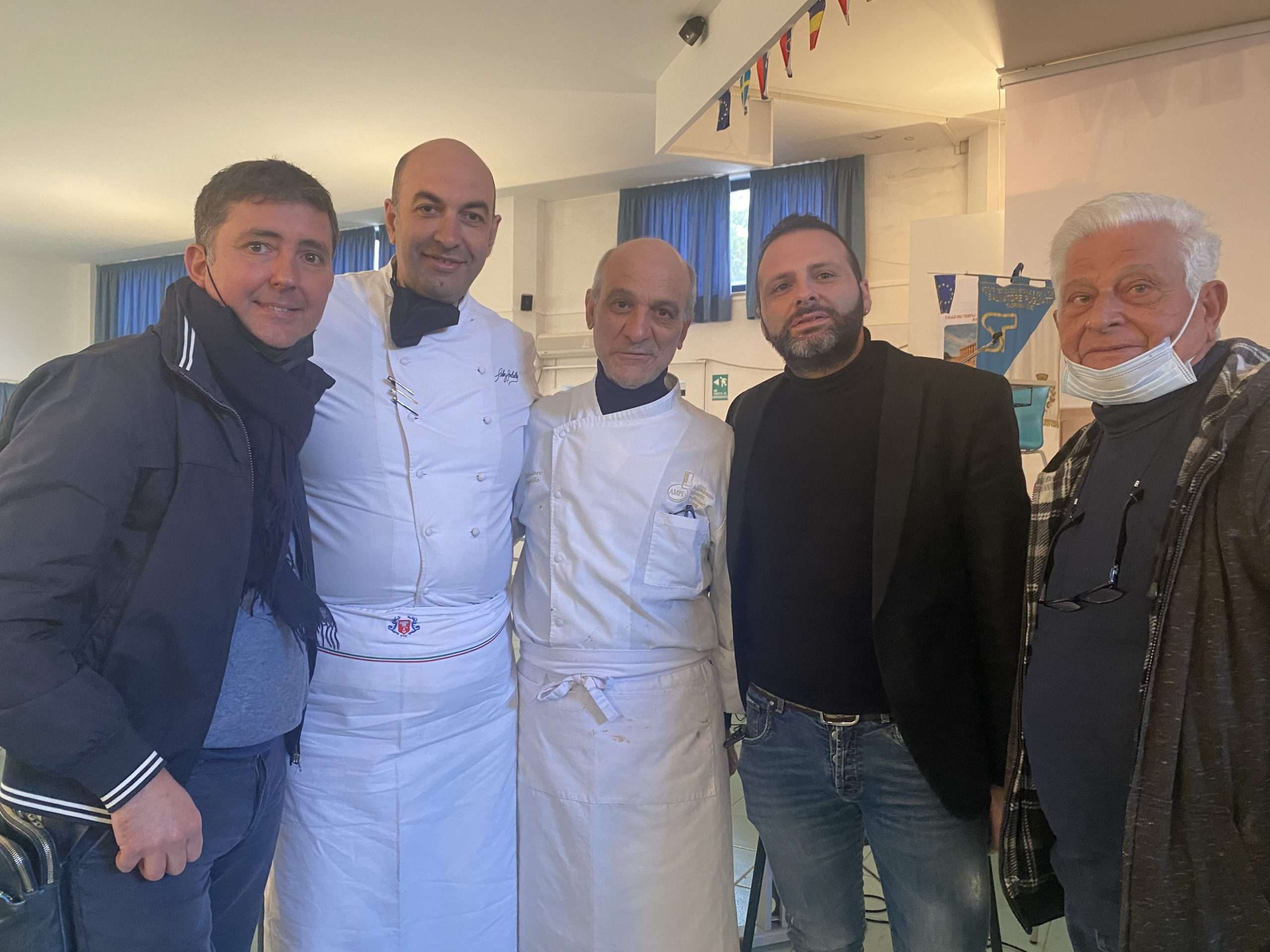 Aspiranti cuochi gourmet, pastry chef e direttori di sala