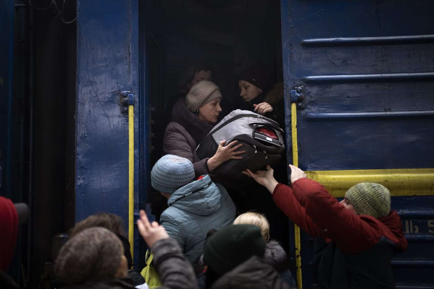 Ucraina: in fuga da Kiev a Catania