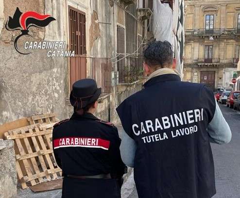 Catania: controlli ai cantieri in centro, denunce e sanzioni