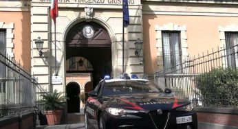 Rapina in farmacia, due arresti