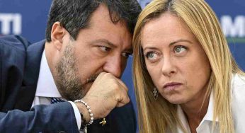 Processo contro Salvini, mentre Trapani prepara la cittadinanza onoraria agli equipaggi delle ONG