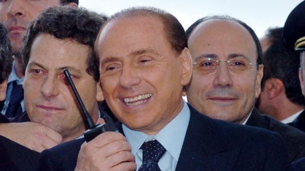 La morte di Silvio Berlusconi manda in tilt Forza Italia