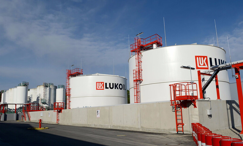 Lukoil, “effetti negativi anche sull’attivita’ del porto di Augusta”