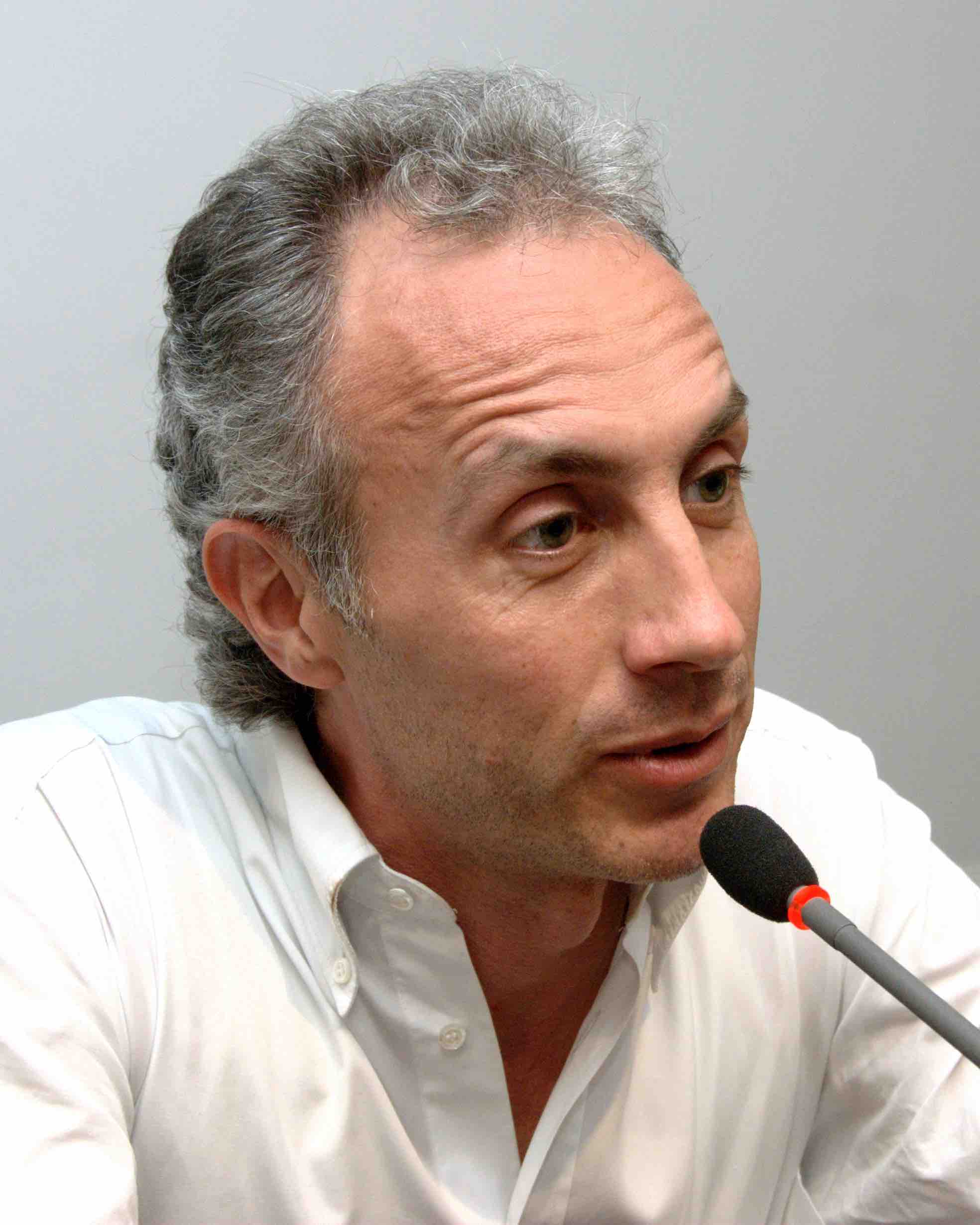 “I migliori danni della nostra vita”: Marco Travaglio a Catania
