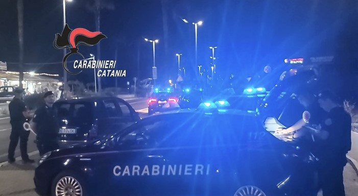 Operazione del Ros tra Enna, Caltanissetta, Catania e Brescia
