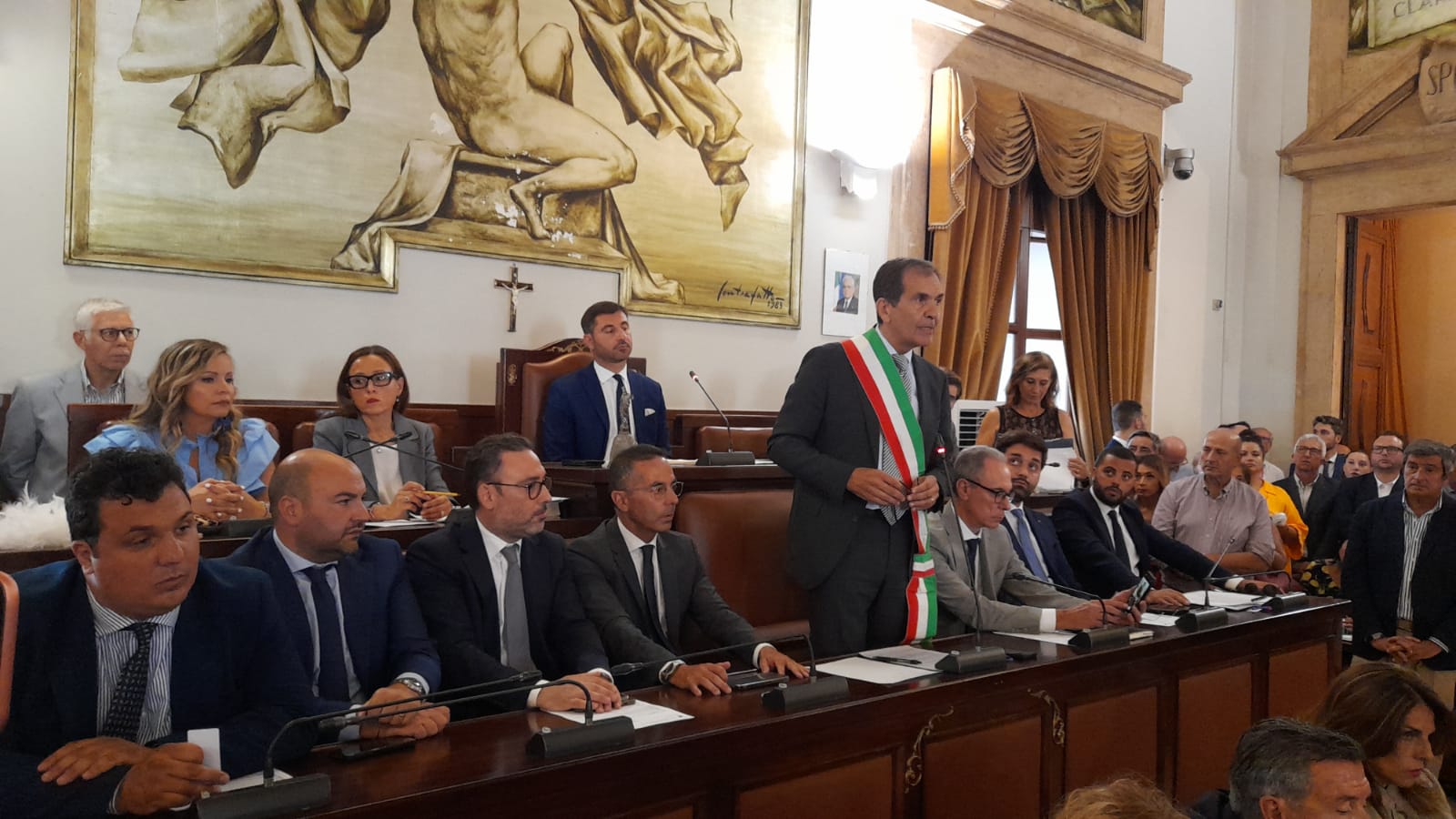 A Catania giurano consiglieri e sindaco