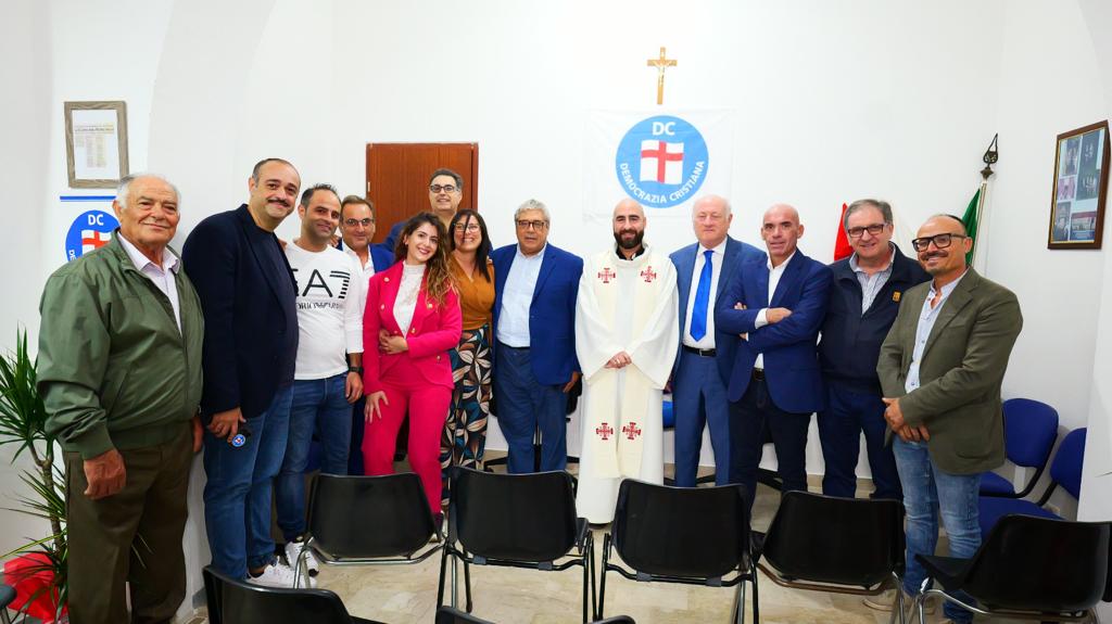 Mirabella Imbaccari, Cuffaro inaugura la sede della Democrazia Cristiana