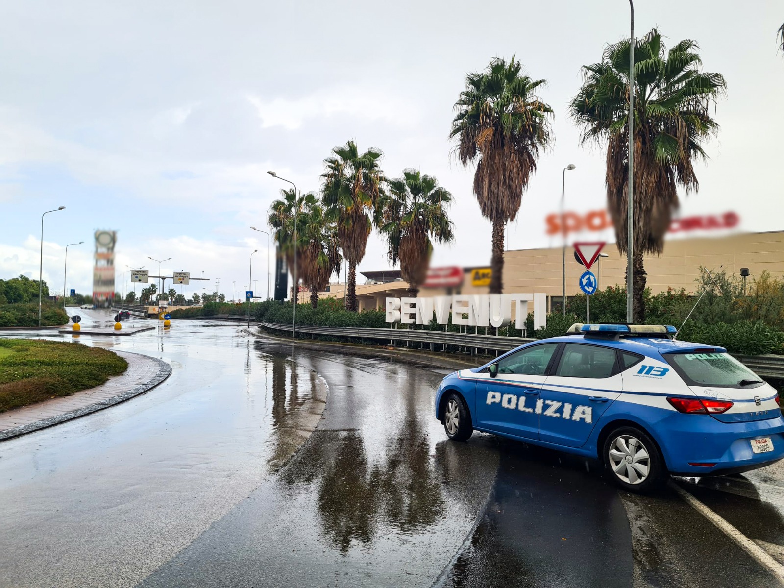 Tenta fuga con scooter rubato, arrestato