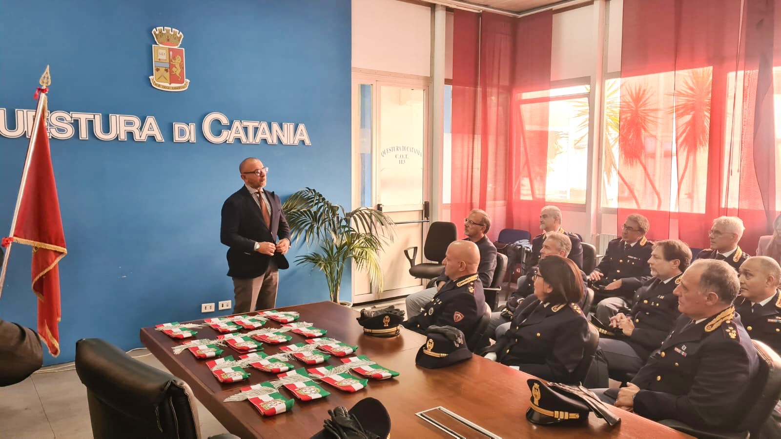 Sciarpa tricolore per 16 neo commissari della Polizia di Stato