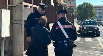 Biancavilla: pensionata truffata dal “falso appartenente alle Forze dell’Ordine”