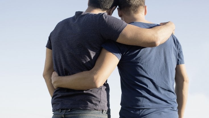 Il Vaticano dice si alla benedizioni delle coppie gay, ma non è un matrimonio