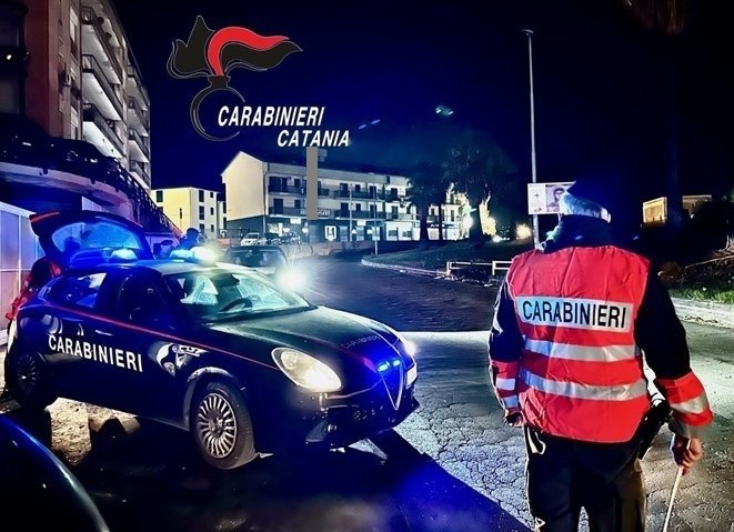 Paternò: controlli nel centro storico per la prevenzione dei furti di automobili