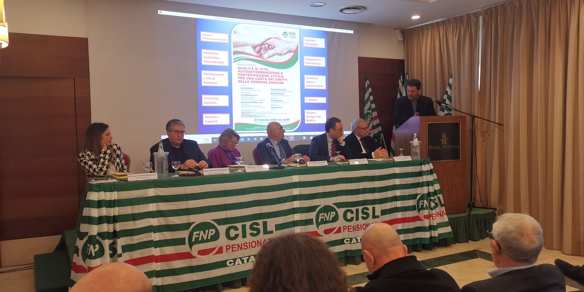 Pensionati Cisl, una Carta dei servizi e un Garante per gli anziani