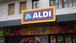 Supermercato Aldi da fuori