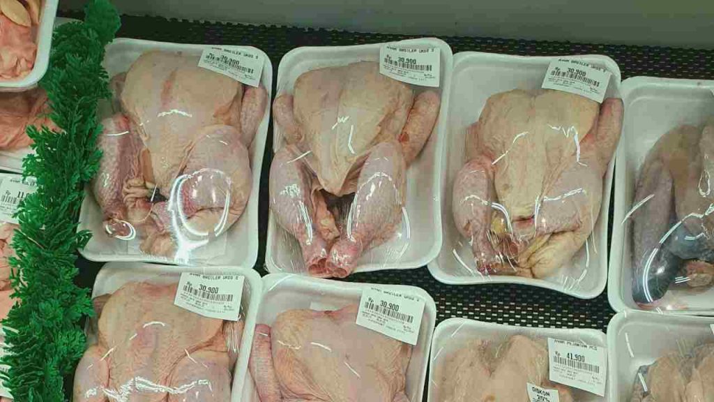 Allarme pollo nei supermercati