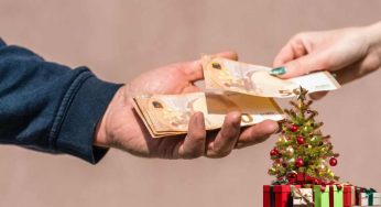 Bonus Natale, come te lo danno te lo tolgono subito: mazzata per tantissimi | A Gennaio arriva la comunicazione