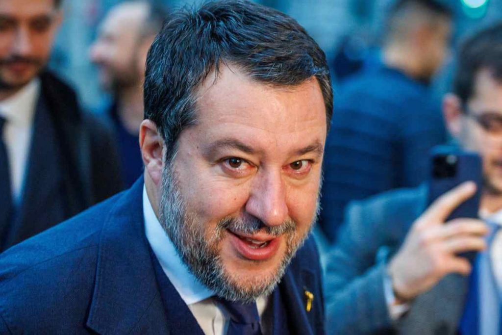 Matteo Salvini disintegra la Tari