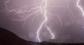 Grandinata Notturna sull’Etna: Interventi dei Vigili del Fuoco