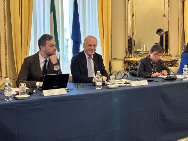 Mafia, Cracolici: “Oltre il 20% dei comuni catanesi coinvolto in infiltrazioni”